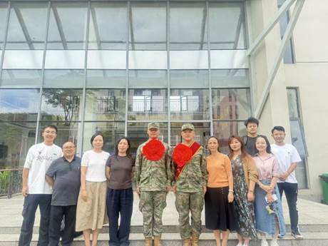 76bad6ed1aaea1acbcfeaf1d77a91f98