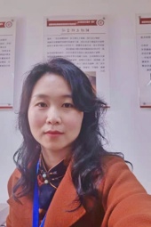李佳
